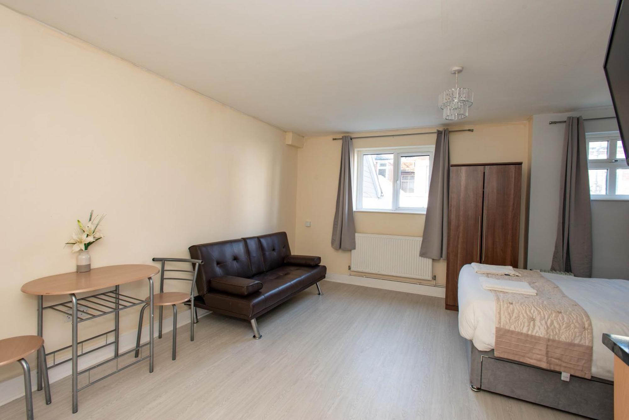 Saffron Studios Orpington Extérieur photo